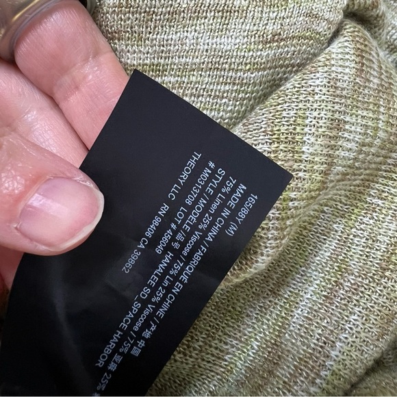 THEORY Hanalee Cropped Green V-Neck Cardigan Sweater Linen Size M - Picture 8 of 9